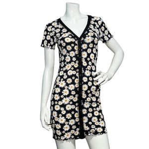 Forever 21 Daisy Print Ribbed Short Sleeve Mini Dress S